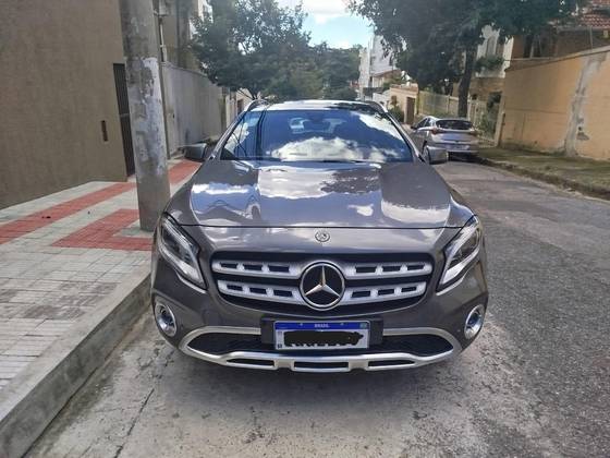 MERCEDES-BENZ GLA 200 1.6 CGI FLEX ENDURO 7G-DCT